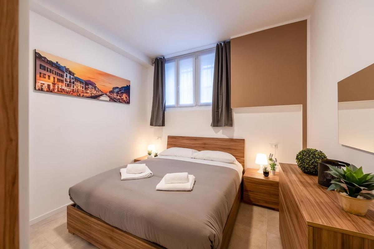 Апартаменты Authentic Private Flat 2 Min From Navigli Милан Экстерьер фото